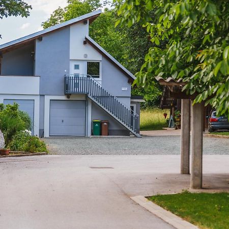 Blue Door - Studio Apartman Lesce  Kültér fotó